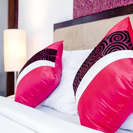 Romance Hotel Bangna Bangkok Eksteriør bilde