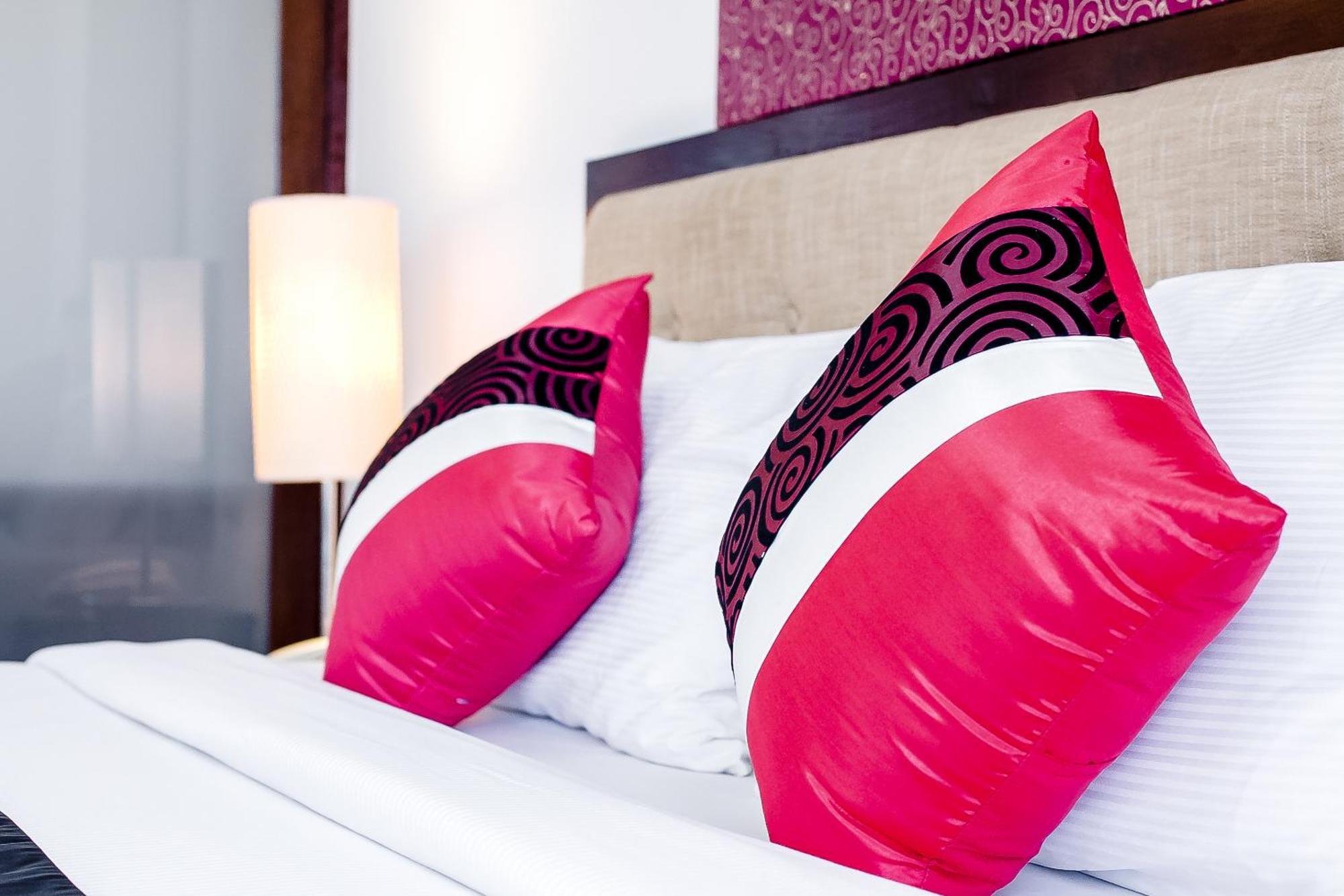 Romance Hotel Bangna Bangkok Eksteriør bilde