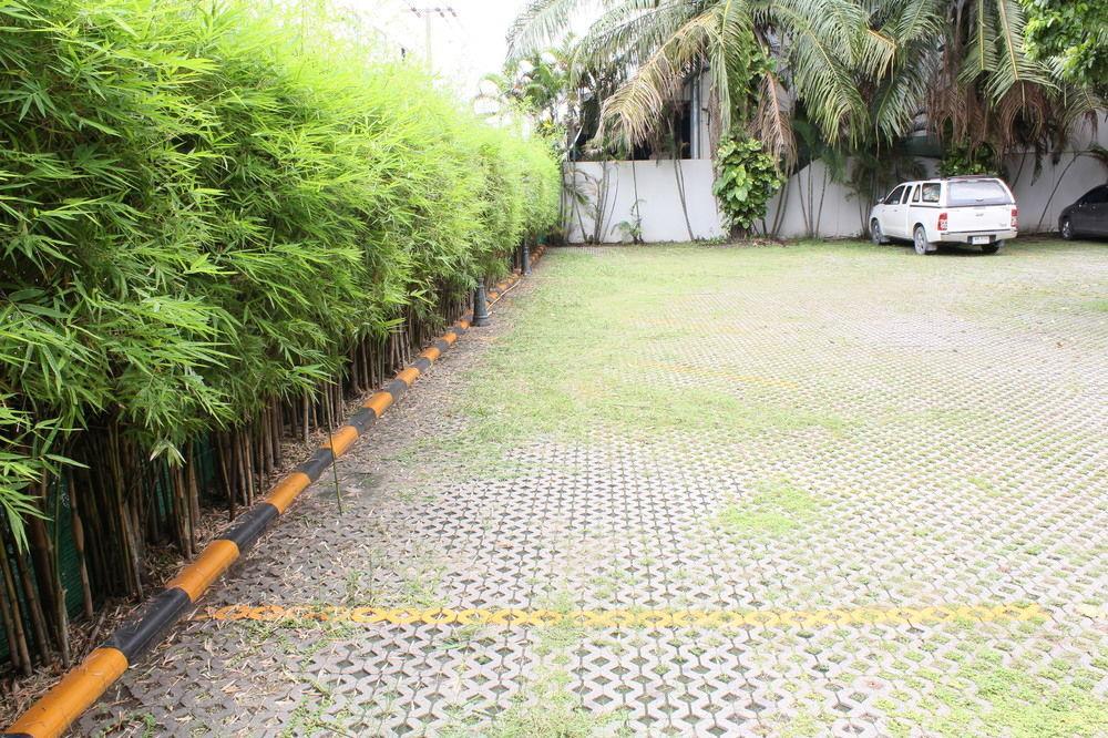 Romance Hotel Bangna Bangkok Eksteriør bilde