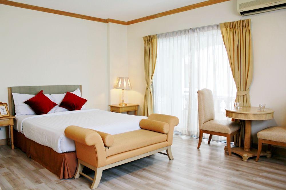 Romance Hotel Bangna Bangkok Eksteriør bilde