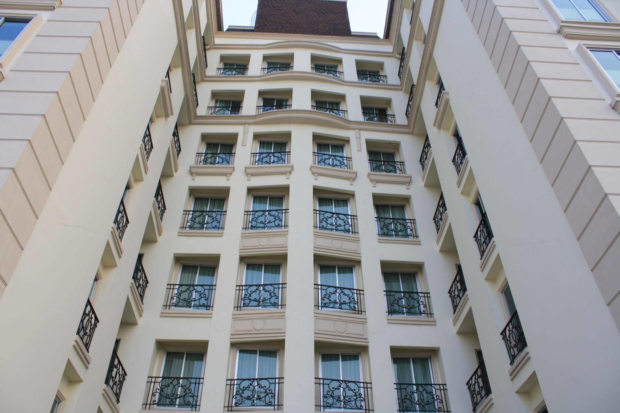 Romance Hotel Bangna Bangkok Eksteriør bilde